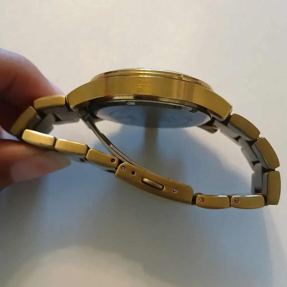​Guess U13578L1 Gold Tone 38mm Women's Multifunction Watch - Small 5.5